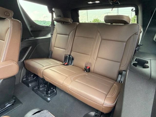 Certified 2024 Chevrolet Tahoe High Country AWD/4WD image 39