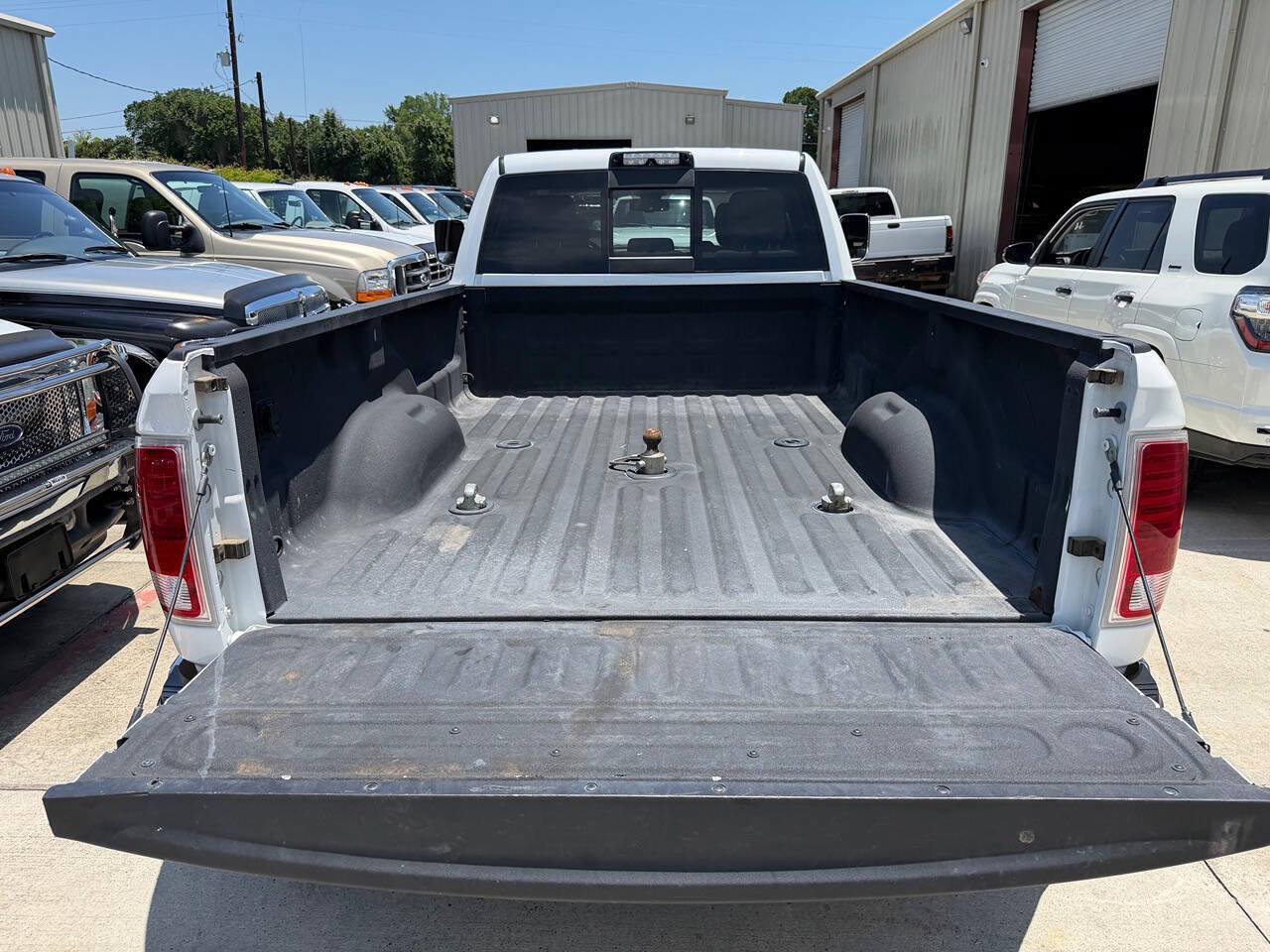 Used 2018 RAM 3500 Laramie RWD image 14