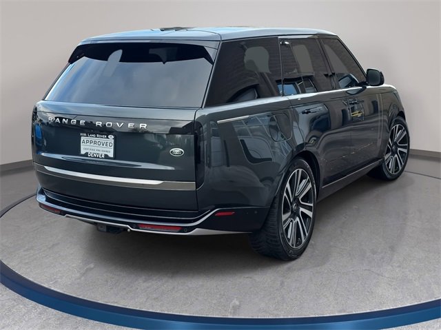 Used 2023 Land Rover Range Rover SE image 5