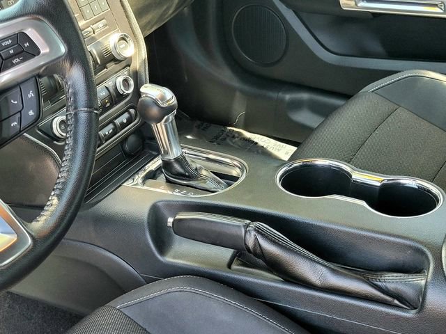 Used 2016 Ford Mustang Coupe RWD image 15