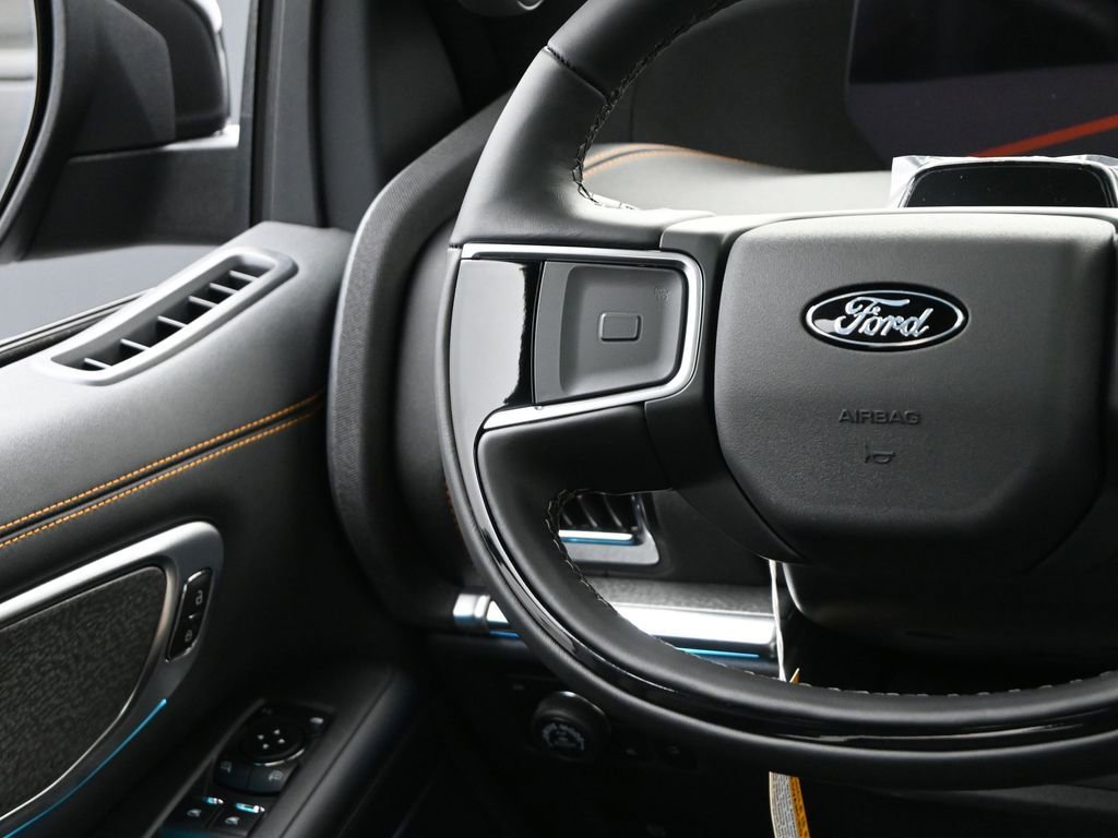 New 2025 Ford Expedition Tremor image 32