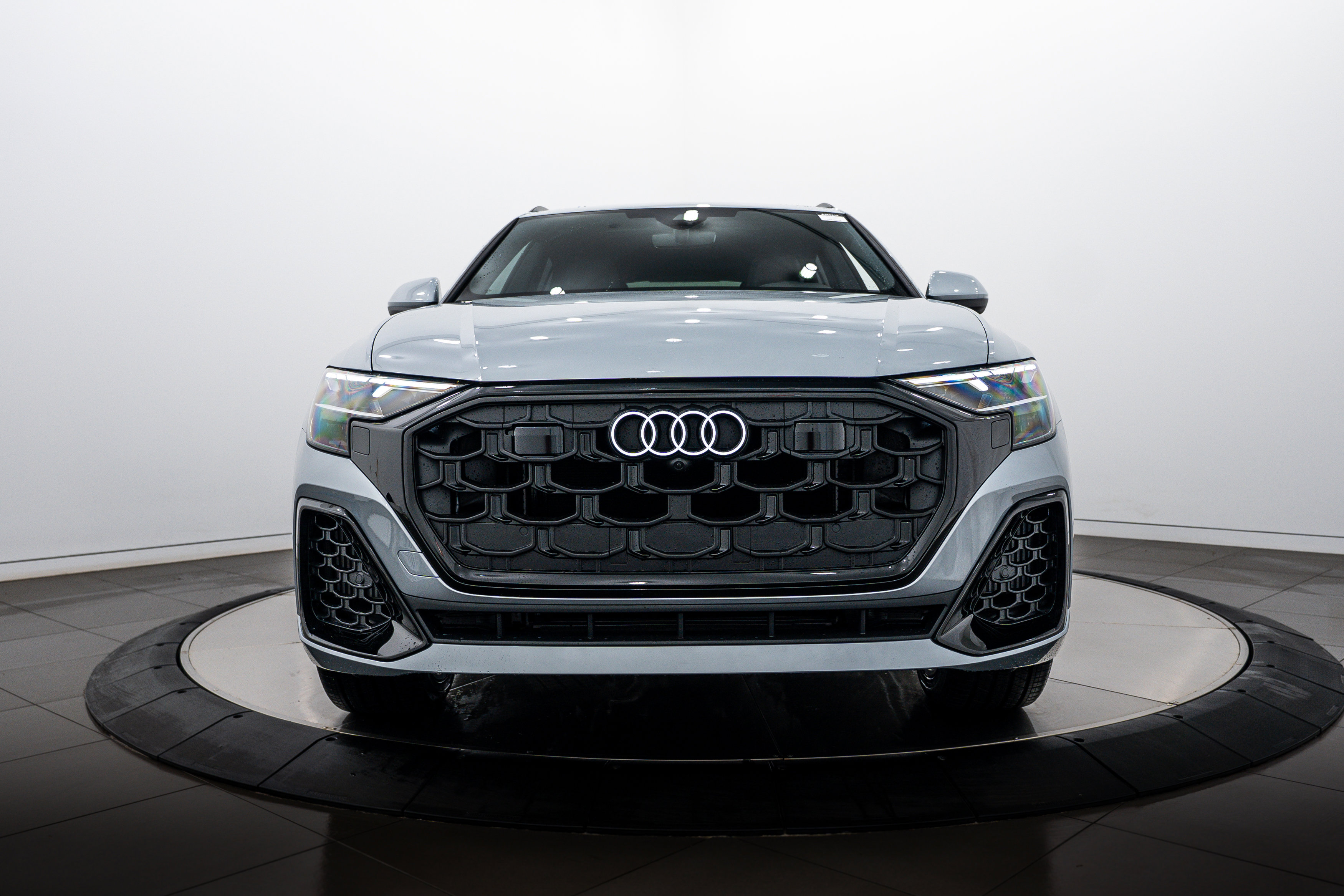 New 2026 Audi Q8 Premium Plus AWD/4WD image 22