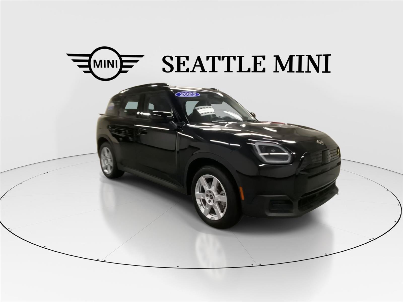 Used 2025 MINI Cooper Countryman SE AWD/4WD image 2