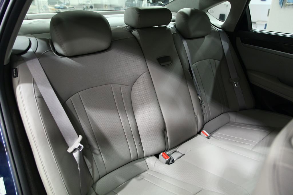 Used 2018 Genesis G80 3.8 w/ Option Group 02 image 26