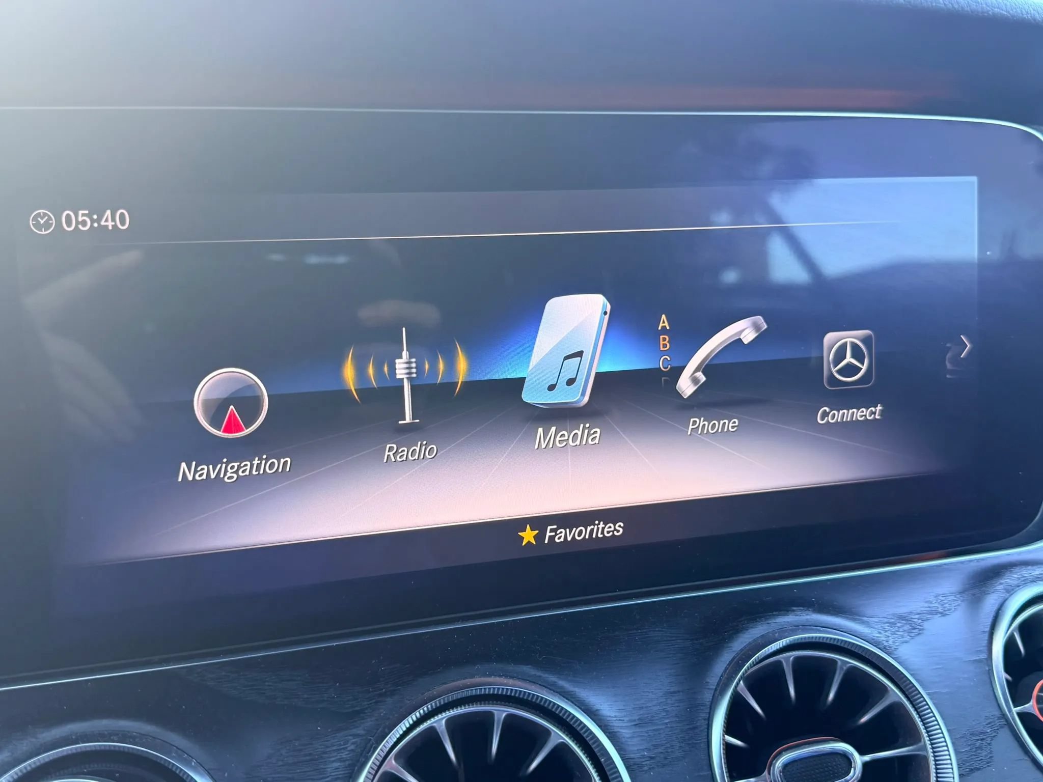 Used 2020 Mercedes-Benz E 450 Cabriolet w/ AMG Line image 22