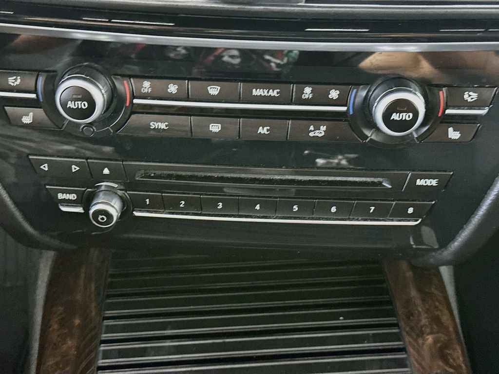 Used 2015 BMW X5 xDrive35d AWD/4WD image 18