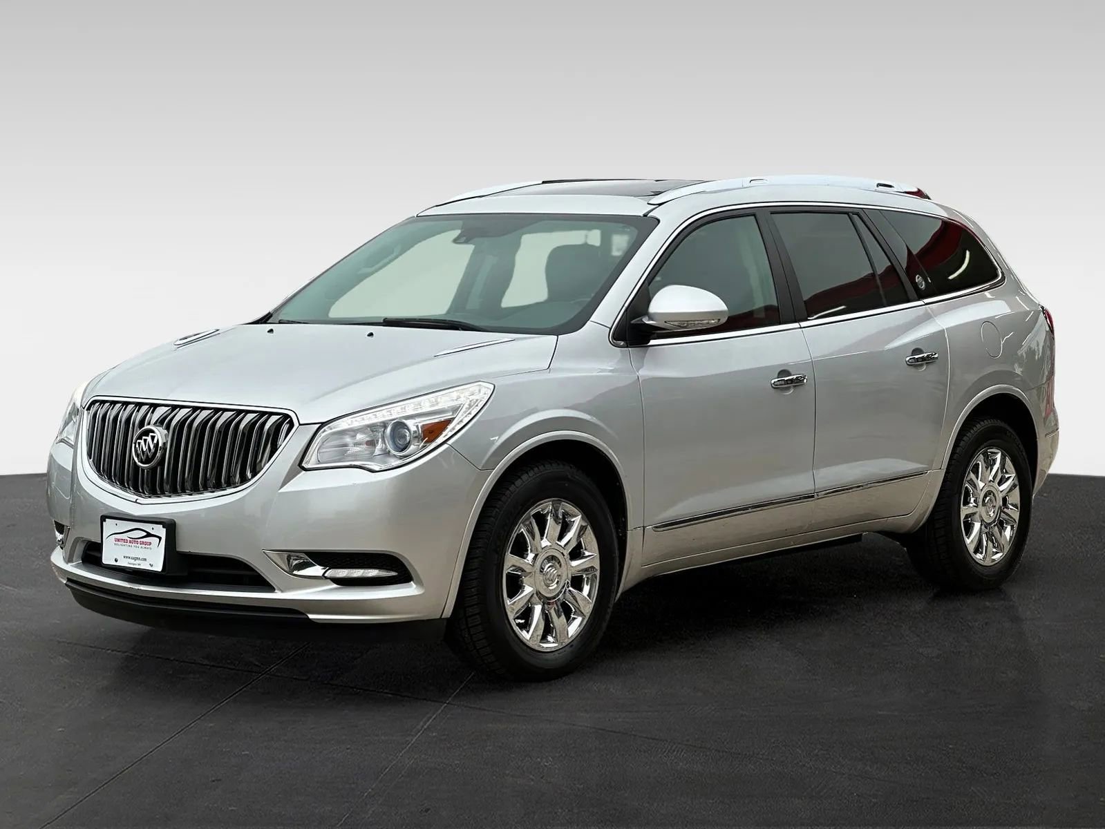 Used 2015 Buick Enclave Premium AWD/4WD image 3