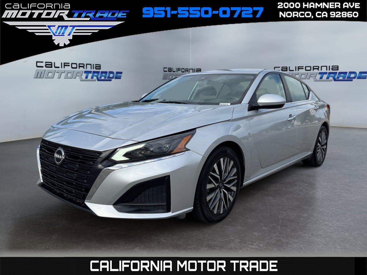 Used 2023 Nissan Altima 2.5 SV