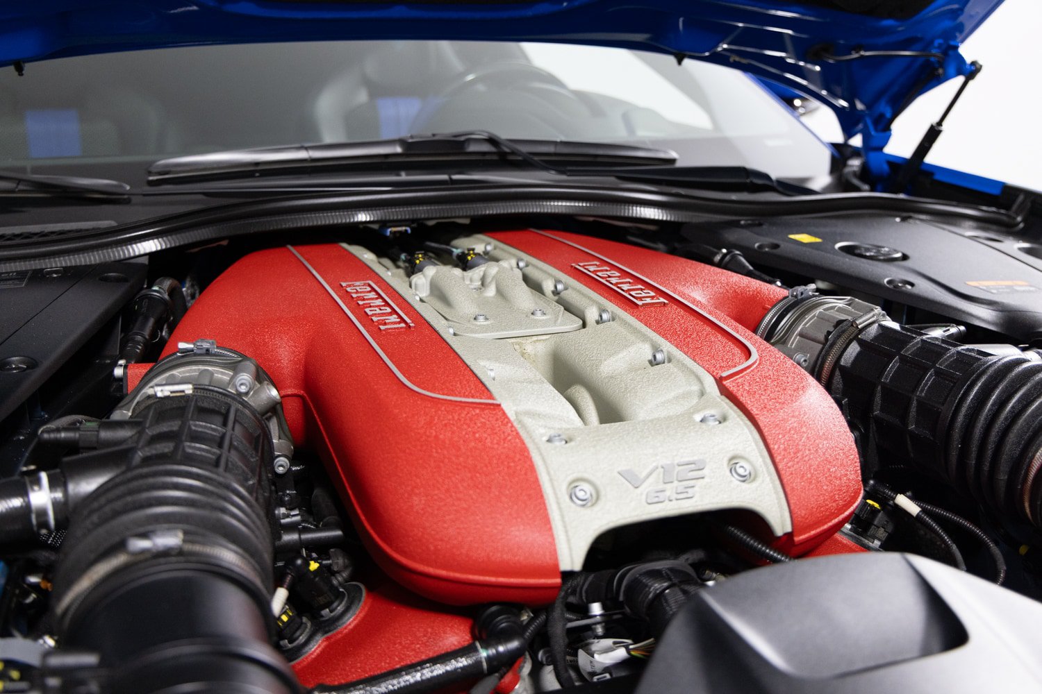 Certified 2022 Ferrari 812 GTS RWD image 45