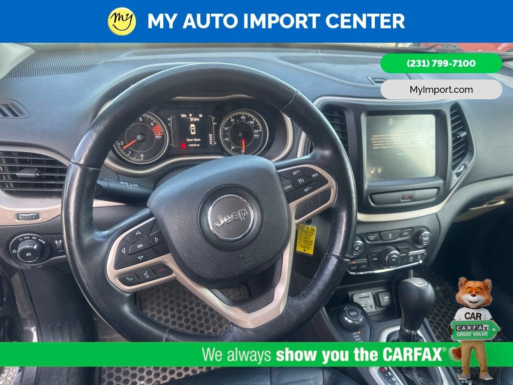 Used 2017 Jeep Cherokee Latitude w/ True North Edition AWD/4WD image 9
