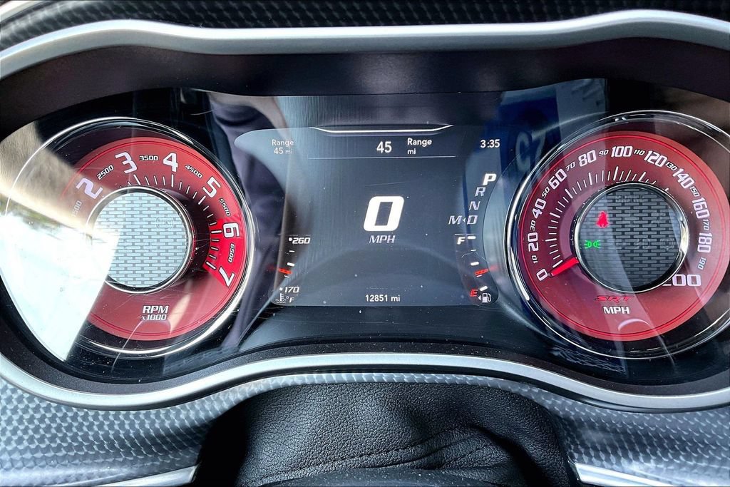 Used 2018 Dodge Challenger SRT Hellcat RWD image 8
