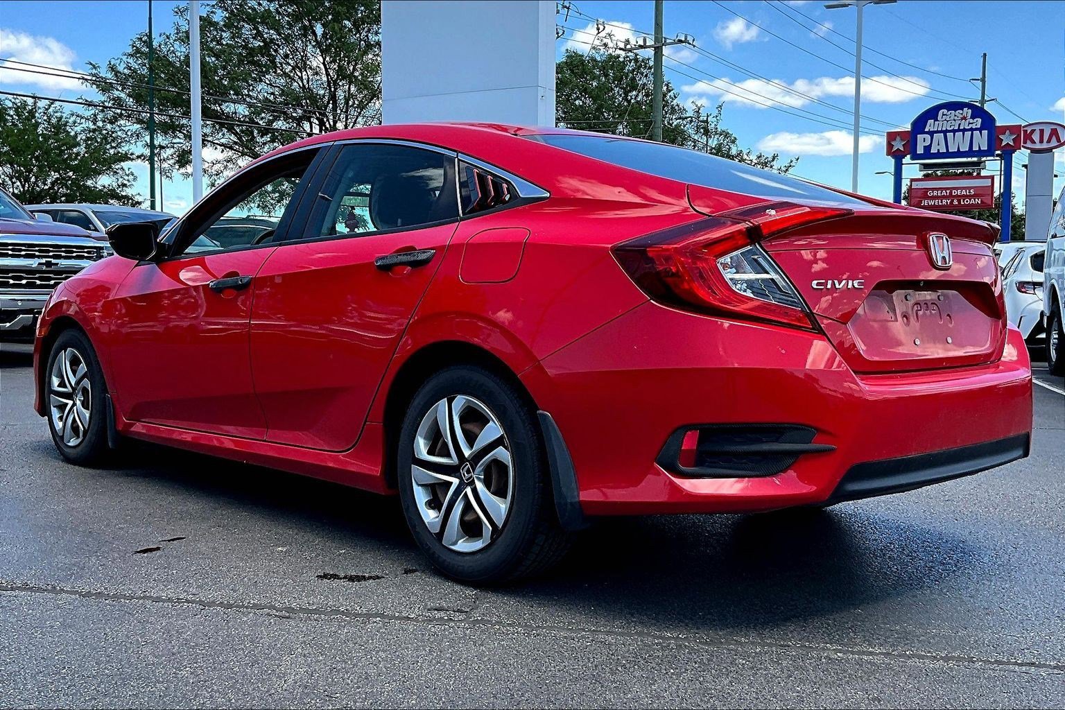 Used 2018 Honda Civic LX image 4
