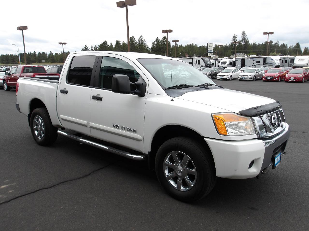 Used 2011 Nissan Titan S AWD/4WD image 7
