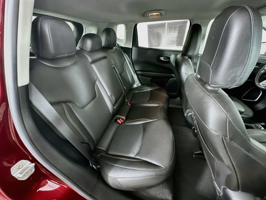 Certified 2021 Jeep Compass Limited AWD/4WD image 36