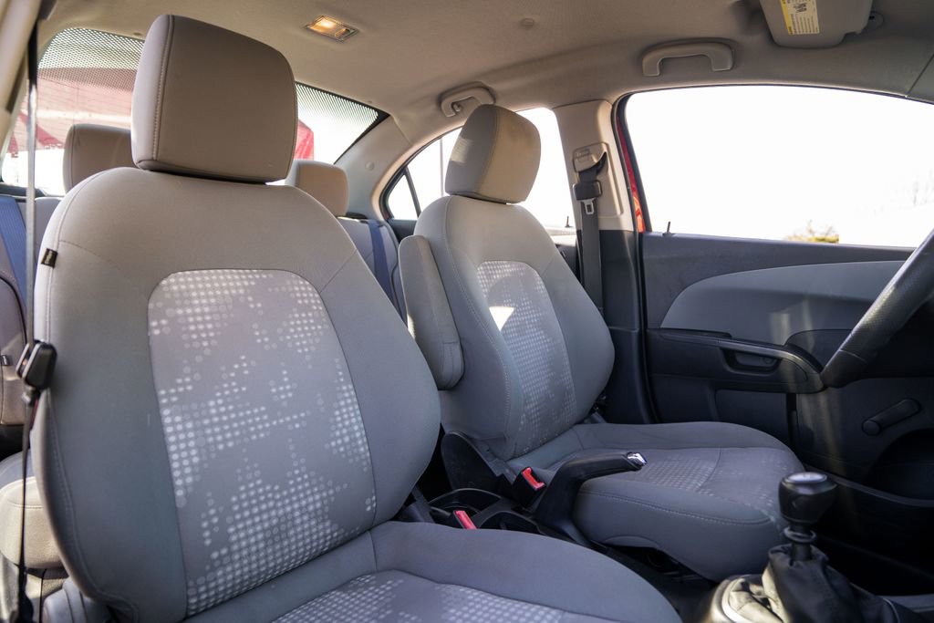 Used 2013 Chevrolet Sonic LS image 12