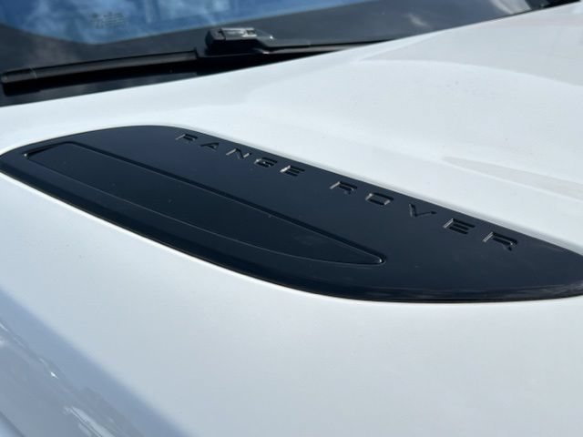 Used 2019 Land Rover Range Rover Velar R-Dynamic SE AWD/4WD image 19