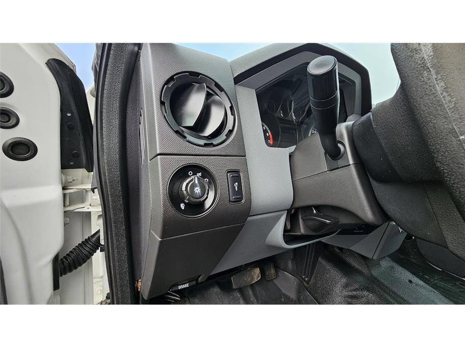 Used 2015 Ford F350 XL image 23