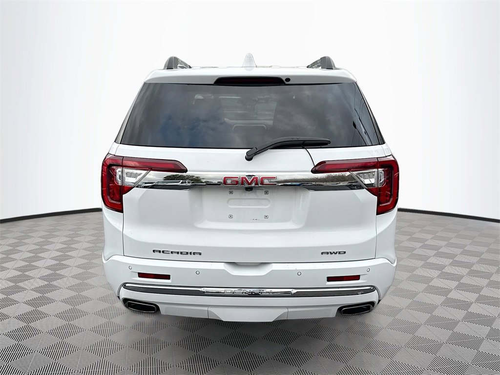 Used 2023 GMC Acadia Denali image 7
