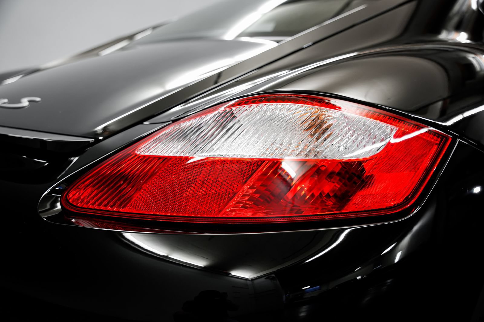 Used 2007 Porsche Cayman S RWD image 33