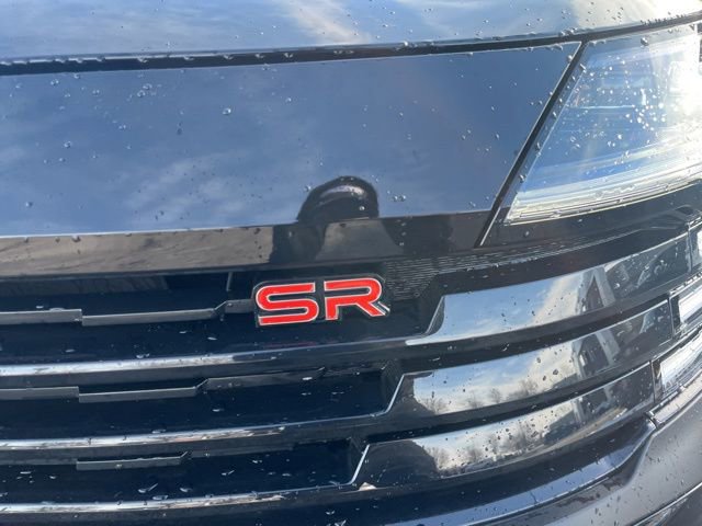 Used 2025 Nissan Kicks SR image 13