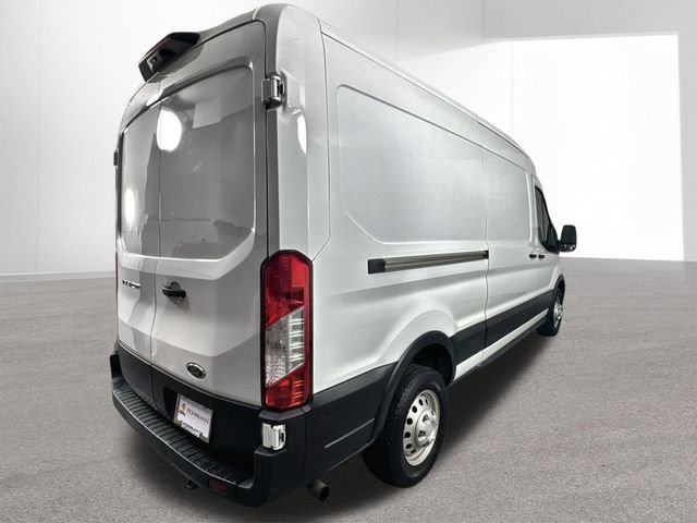 Used 2023 Ford Transit 250 Medium Roof AWD image 30
