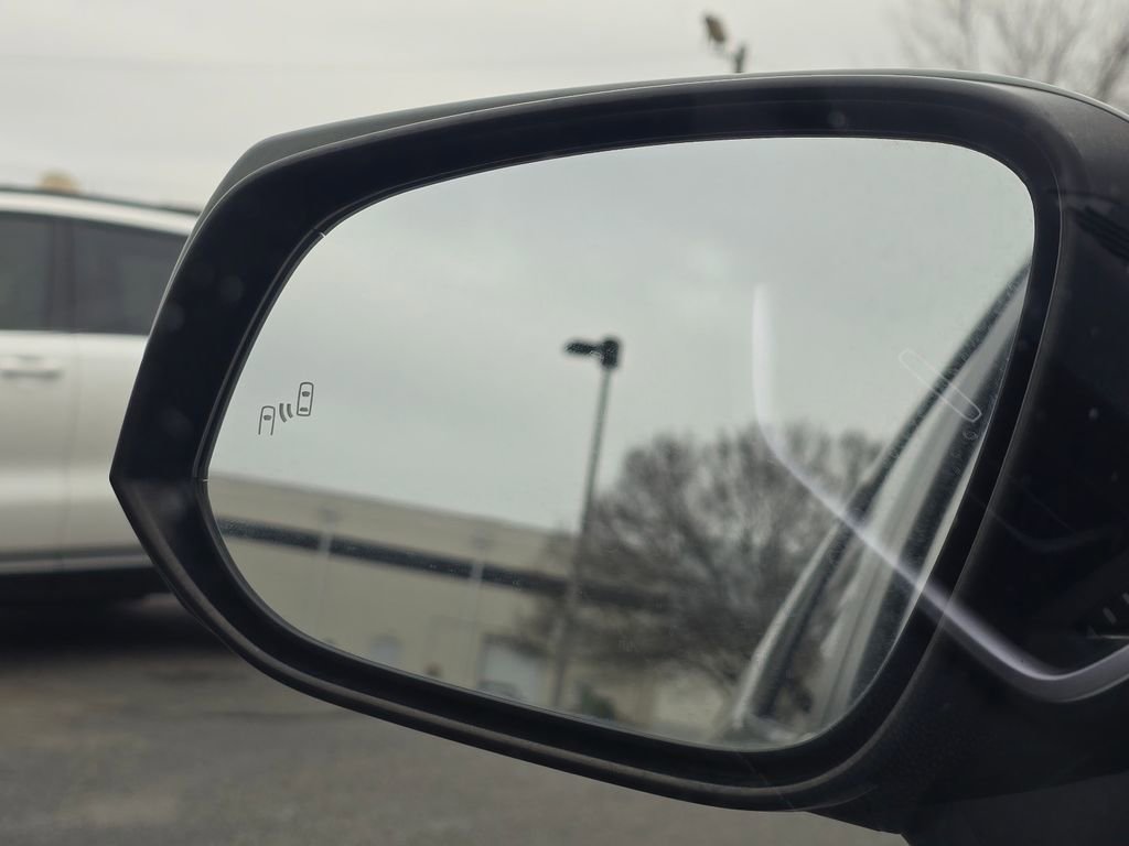 Used 2019 Toyota RAV4 XLE Premium image 20