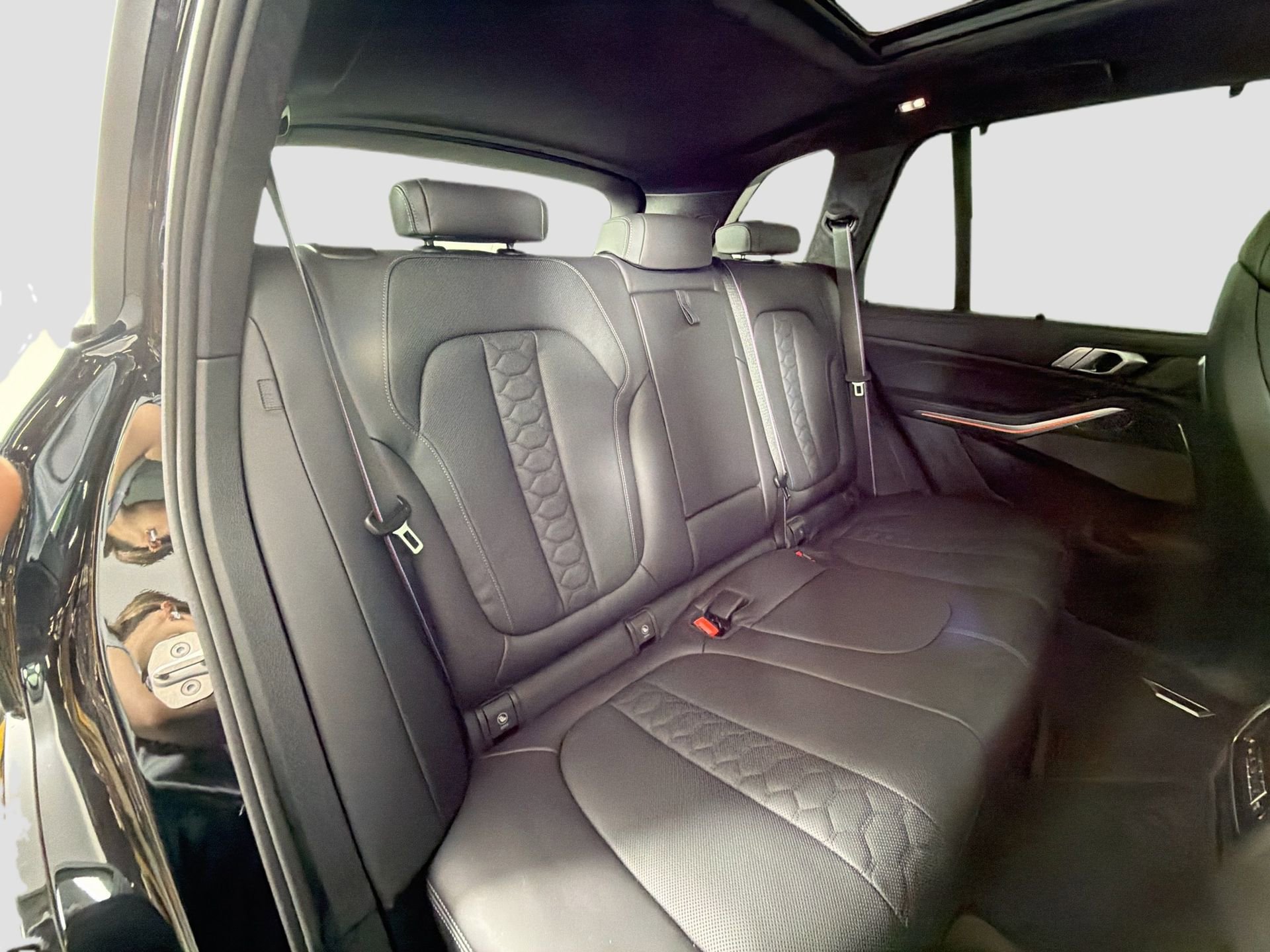 New 2026 BMW X5 M Competition w/ Executive Package image 28