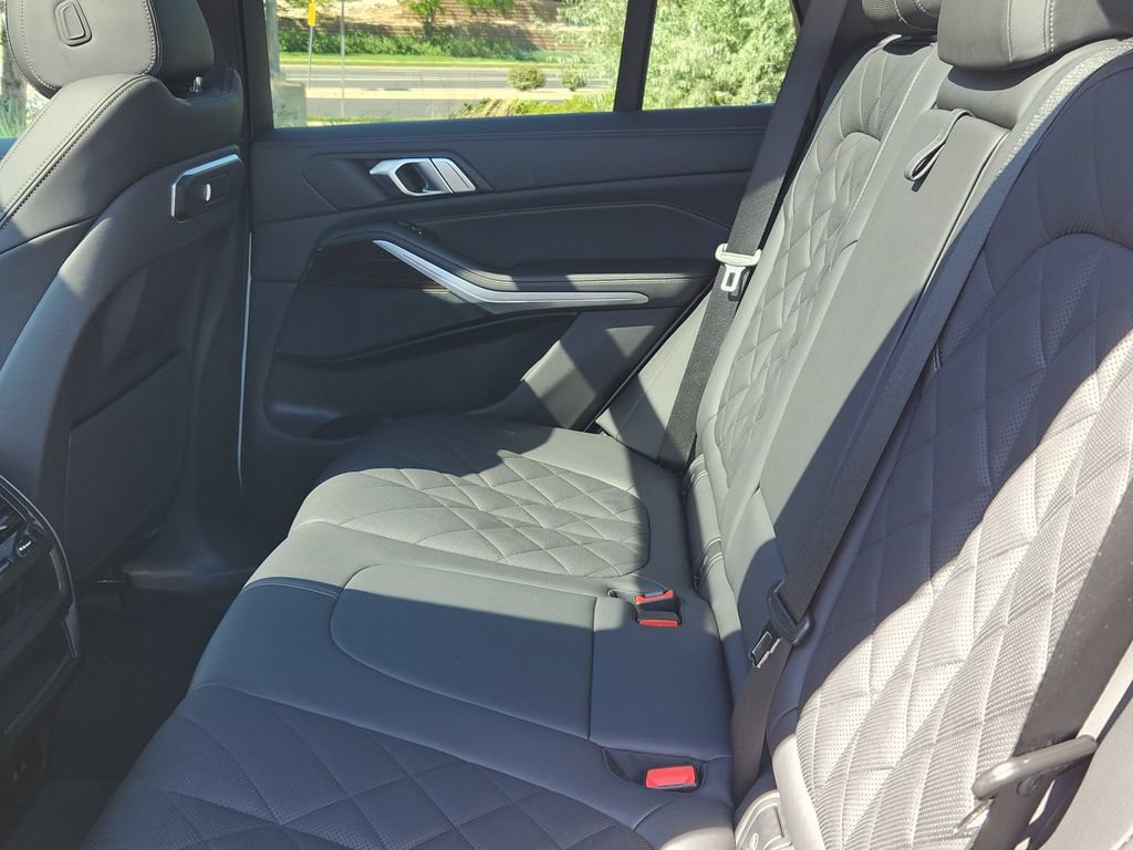 Used 2024 BMW X5 xDrive40i AWD/4WD image 10