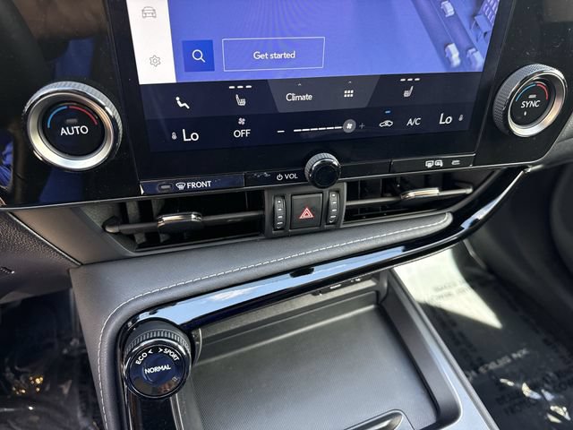 Certified 2023 Lexus NX 250 FWD w/ Towing Package (2000 Lbs) image 19