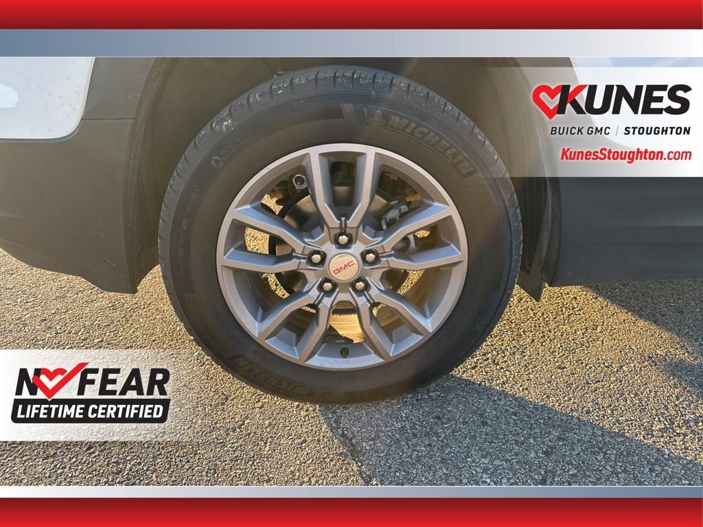 Used 2024 GMC Terrain SLT image 14