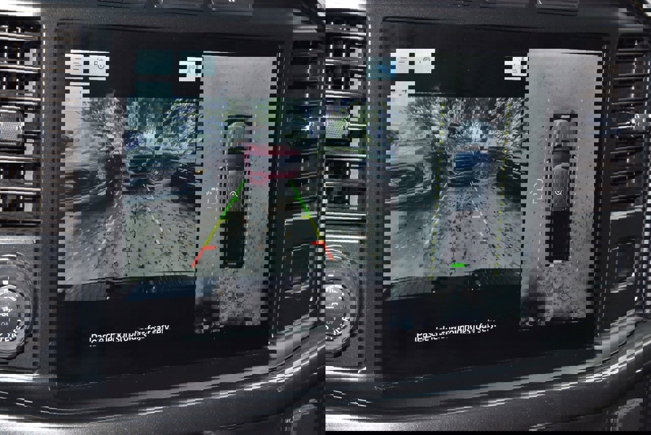 Certified 2022 Ford F150 XLT w/ Equipment Group 302A High image 28