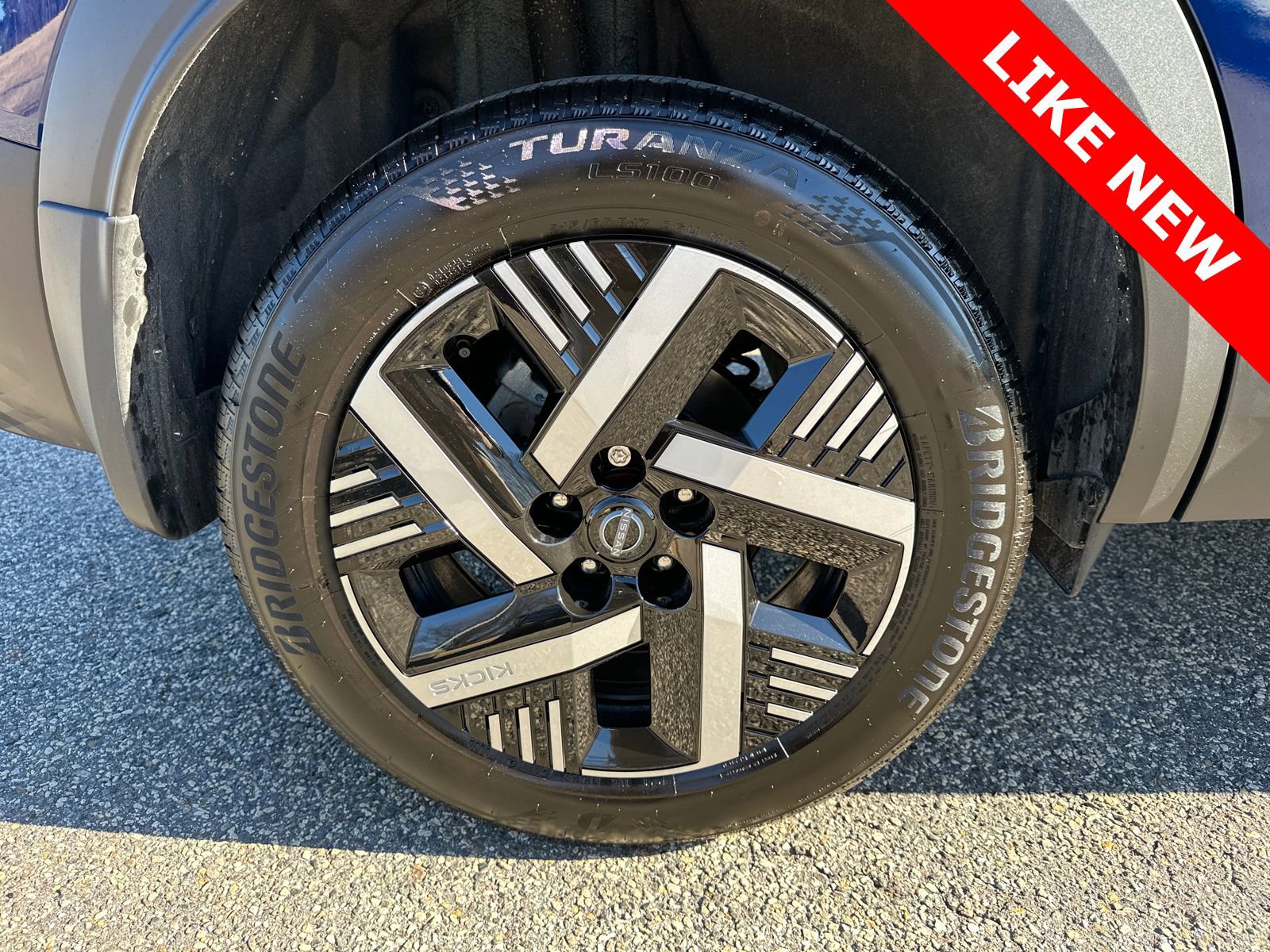 Used 2026 Nissan Kicks SV image 17