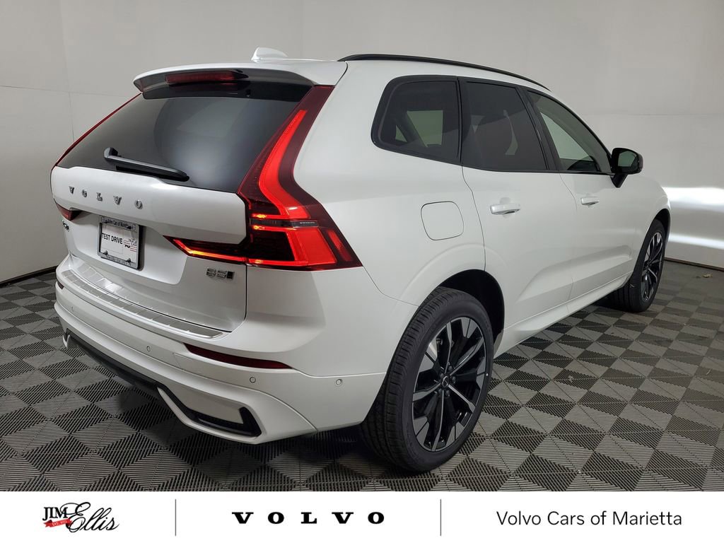 New 2026 Volvo XC60 B5 Plus w/ Protection Package Premier image 6