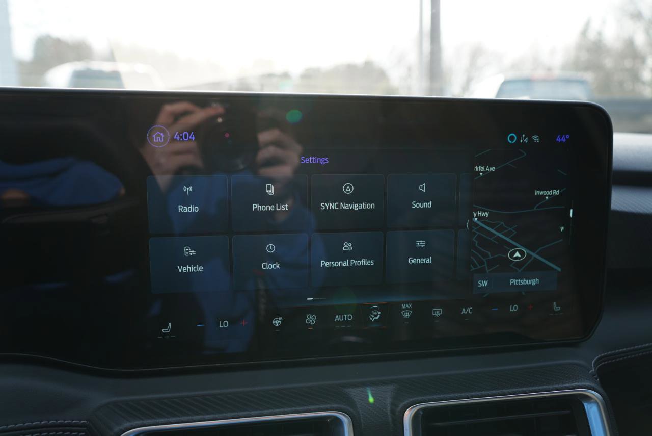 Used 2025 Ford Mustang GT Premium w/ GT Performance Package image 40