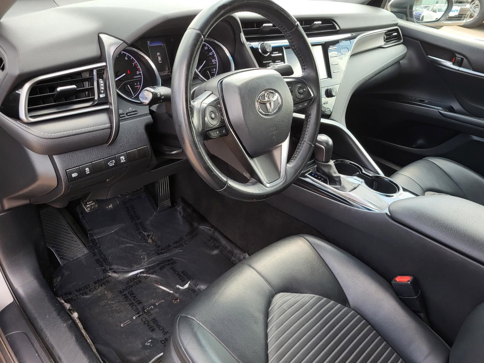 Used 2020 Toyota Camry SE image 17
