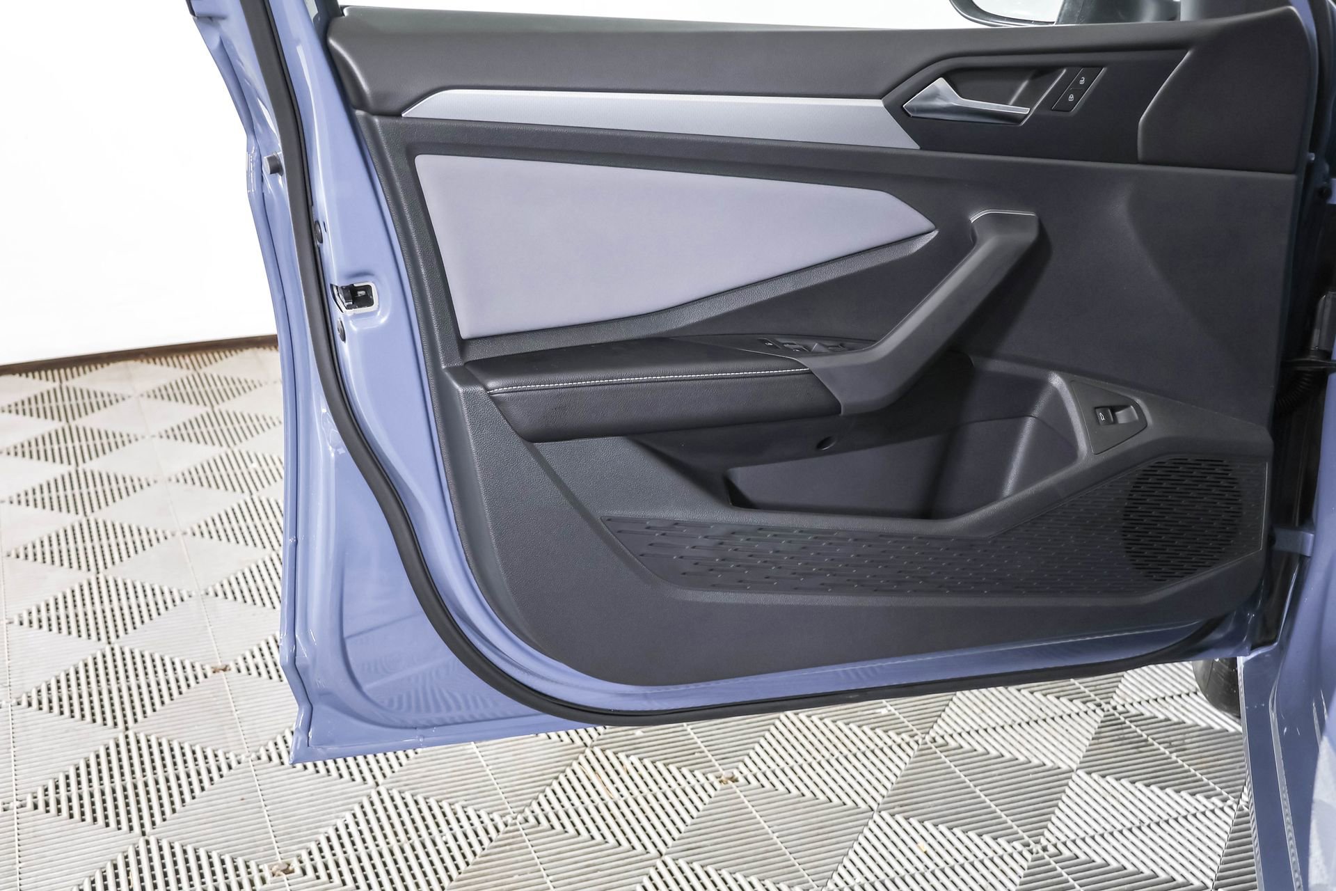 New 2026 Volkswagen Jetta SE FWD image 31