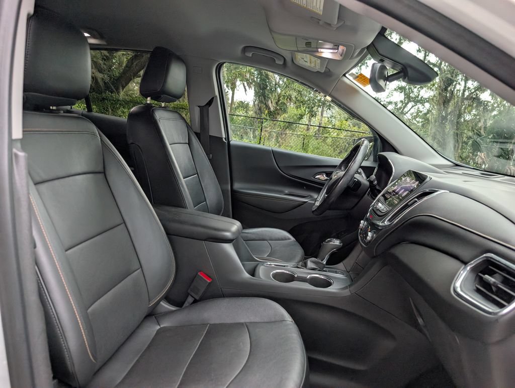 Used 2020 Chevrolet Equinox Premier FWD image 18