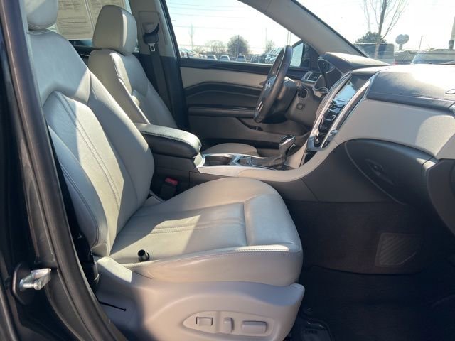 Used 2015 Cadillac SRX Luxury w/ Driver Awareness Package image 11