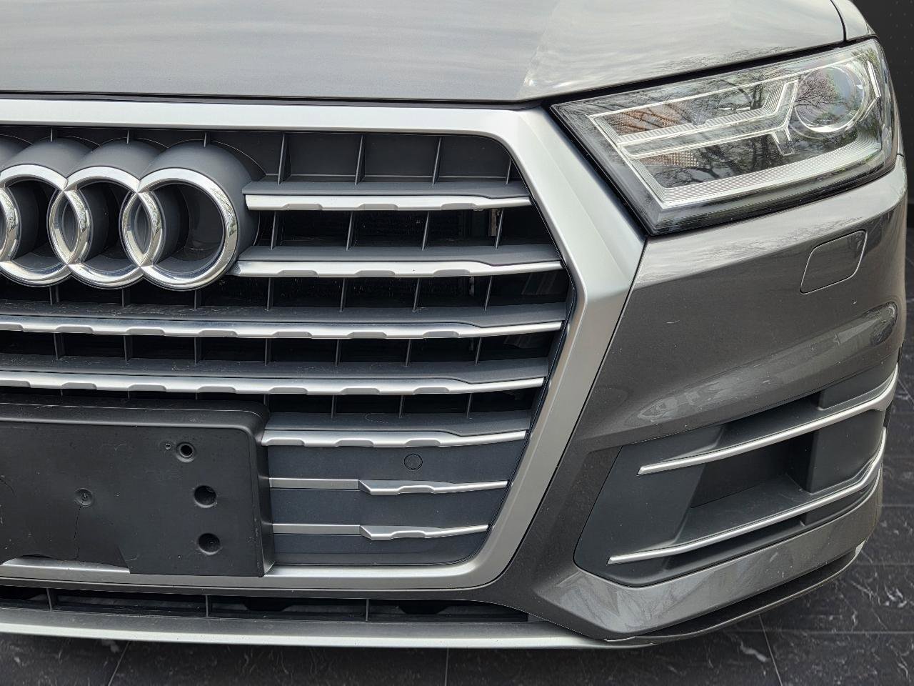 Used 2018 Audi Q7 2.0T Premium Plus w/ Premium Plus Package AWD/4WD image 34