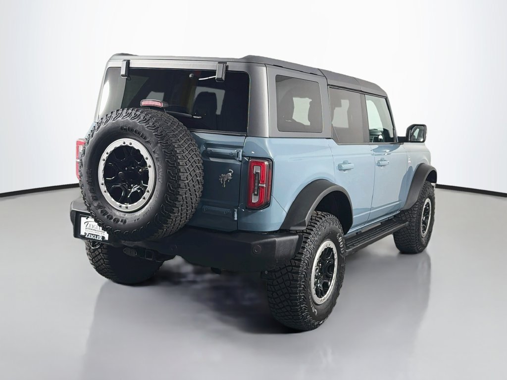 Used 2022 Ford Bronco Outer Banks w/ Sasquatch Package AWD/4WD image 7