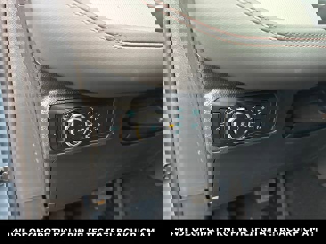 New 2026 Ford Explorer Active w/ Active Comfort Package image 9