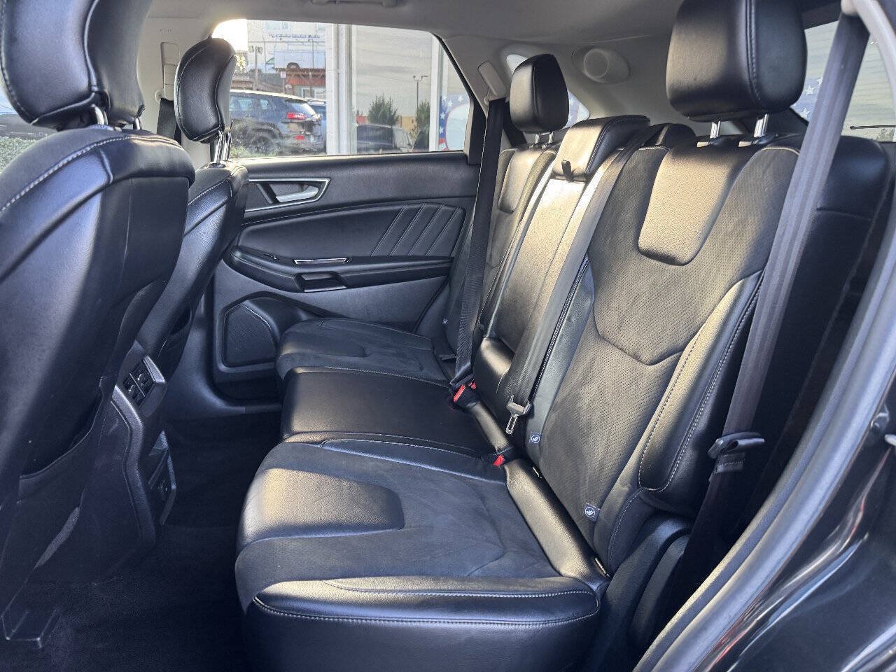 Used 2015 Ford Edge Sport AWD/4WD image 23