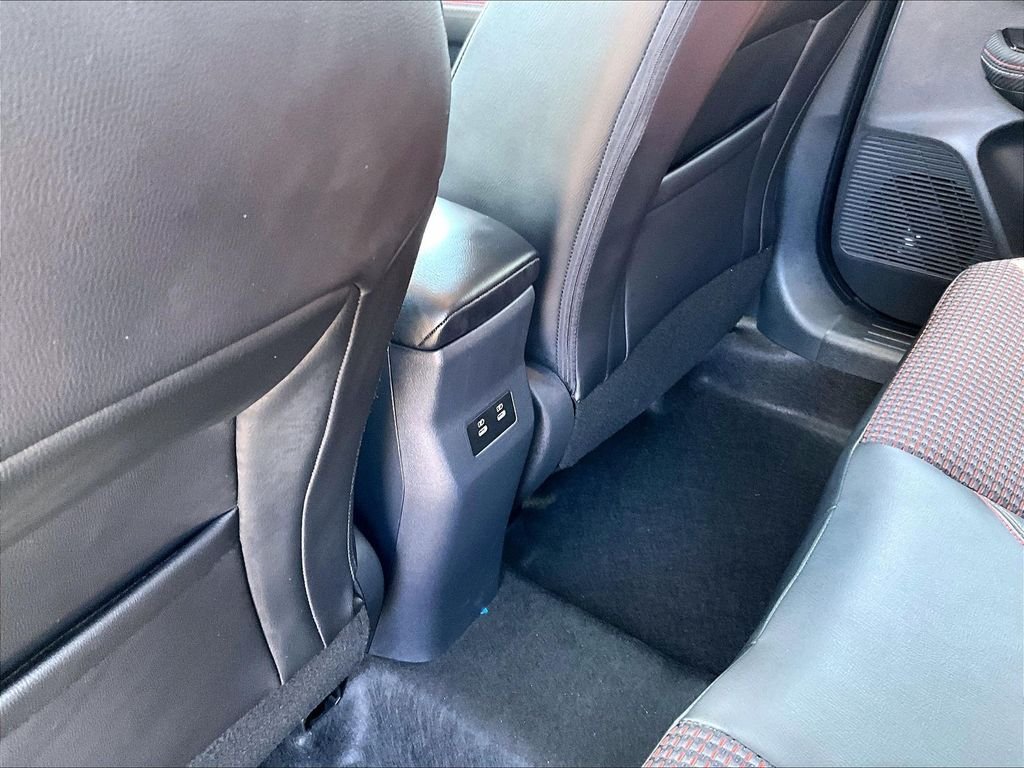 Certified 2025 Nissan Kicks SR AWD/4WD image 26