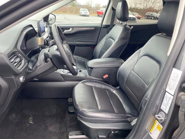 Used 2022 Ford Escape Titanium AWD/4WD image 15