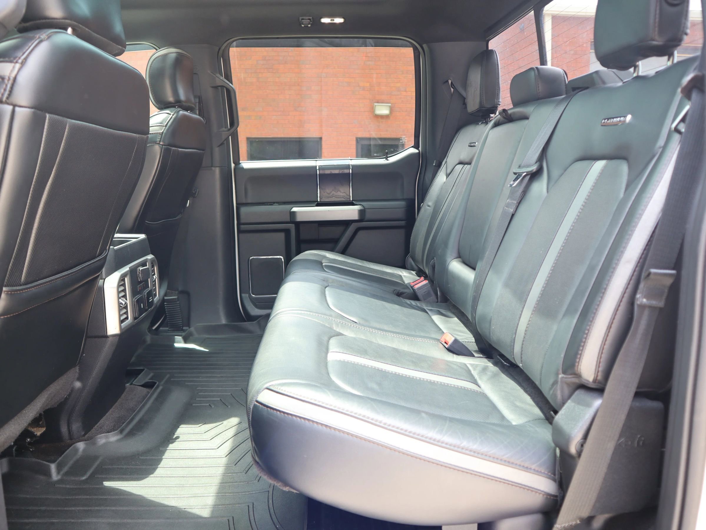 Used 2018 Ford F250 Platinum w/ Platinum Ultimate Package image 29