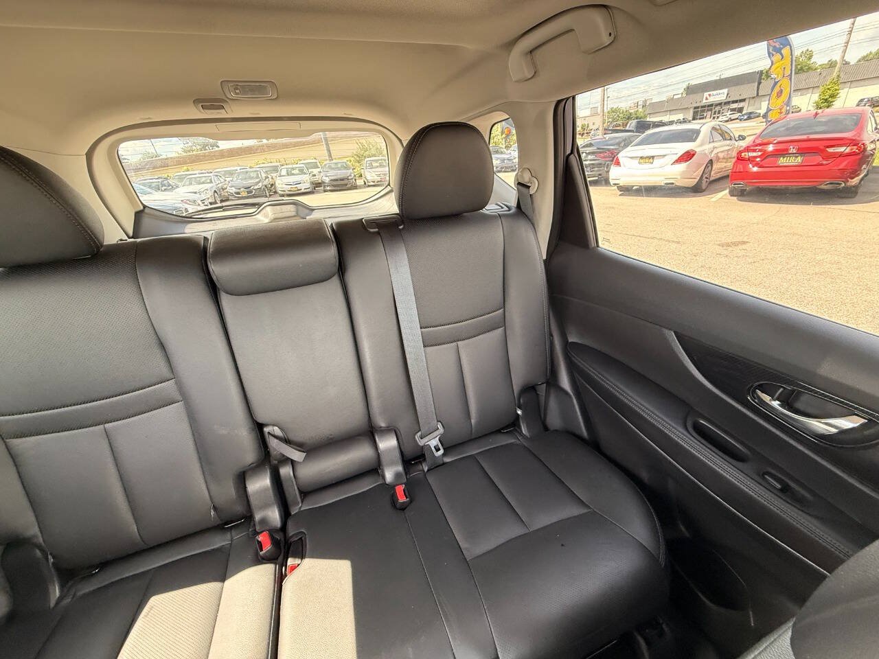 Used 2019 Nissan Rogue SL w/ Premium Package AWD/4WD image 47