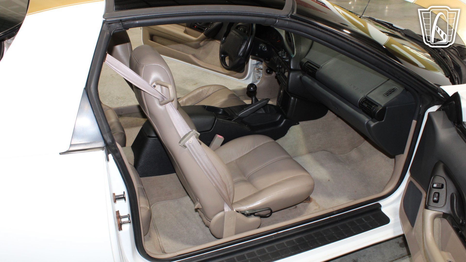 Used 1996 Chevrolet Camaro Z28 RWD image 7