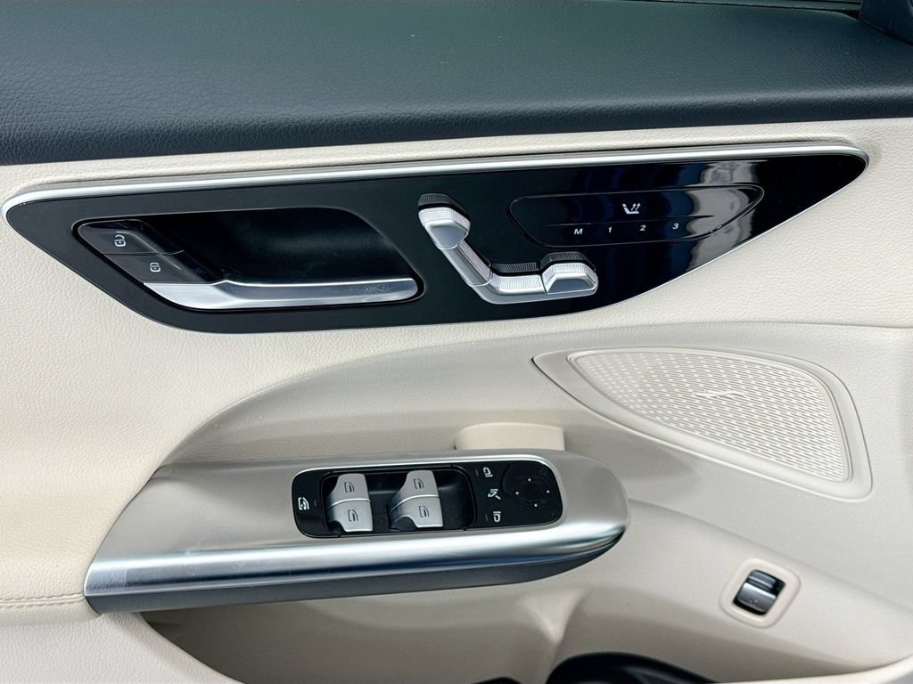 Certified 2023 Mercedes-Benz C 300 4MATIC Sedan image 22
