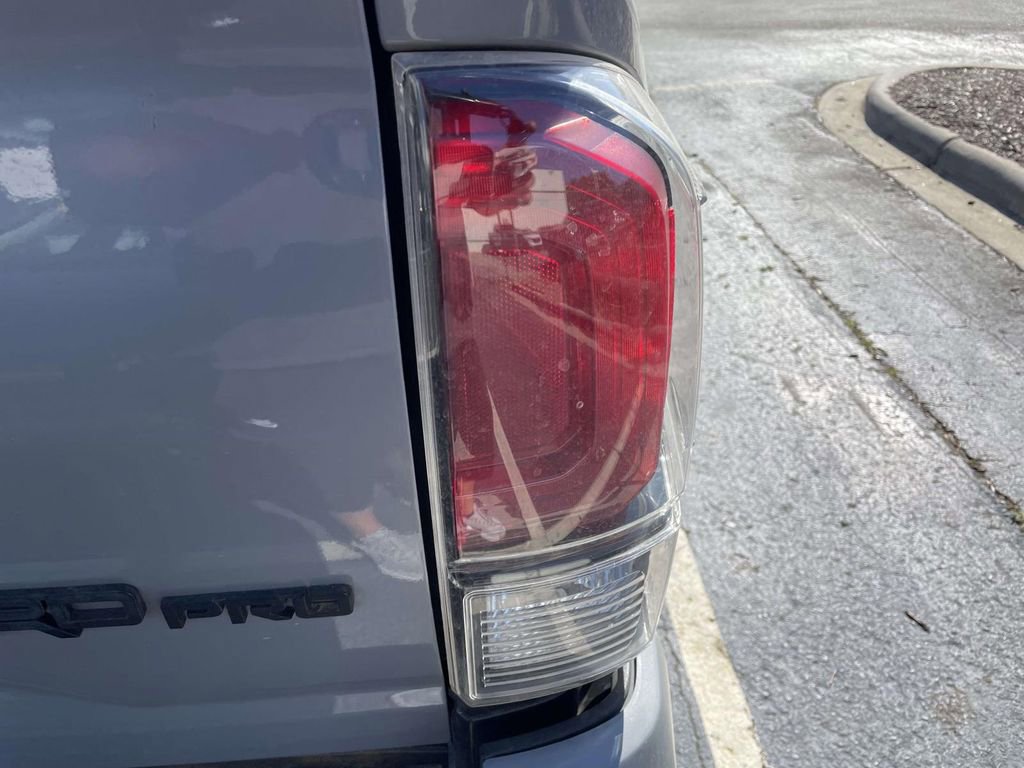 Used 2017 Toyota Tacoma TRD Pro image 29