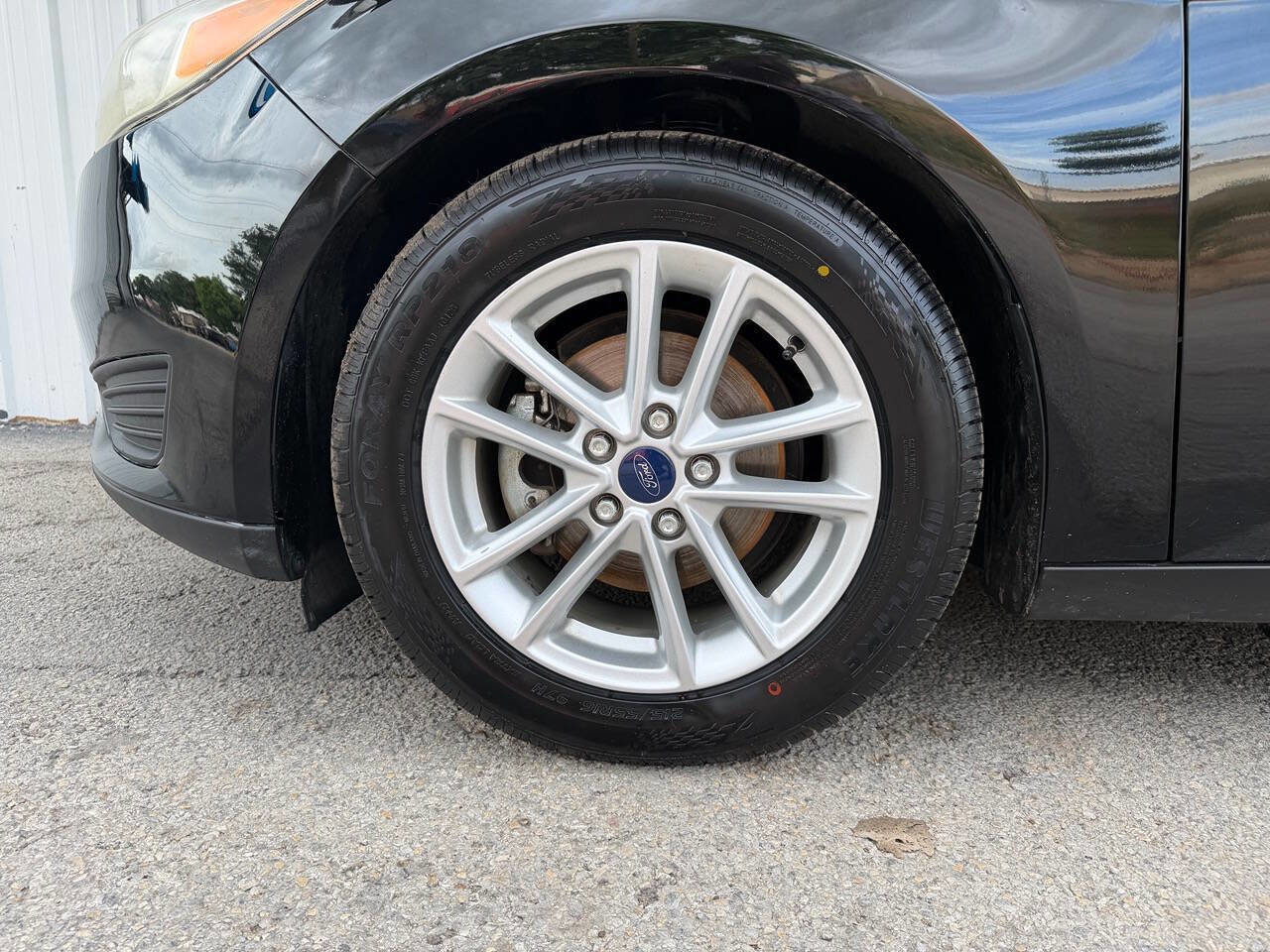 Used 2016 Ford Focus SE FWD image 33